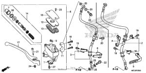VT750C2B Front brake master cylinder (1)