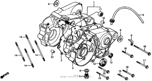 CR60R Картер двигателя