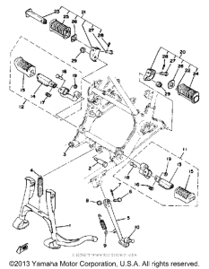 XS750E_227 - 1978 Stand - footrest