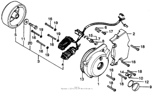 CT125 Крышка картера левая