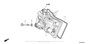 NC700X Крышка головки цилиндров