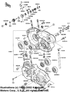  Картер двигателя