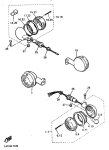 V-MAX12 Поворотники