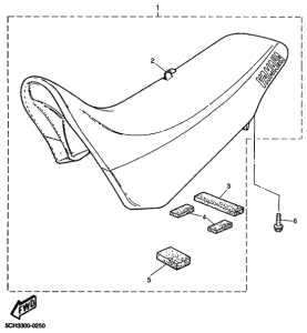 TT600R Сиденье