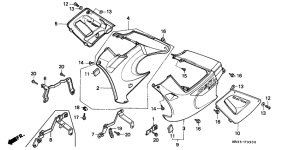  Нижний обтекатель