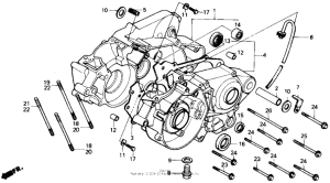 CR80R Картер двигателя