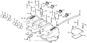 CB750 Крышка головки цилиндров
