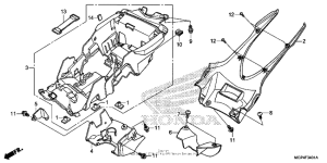  Заднее крыло