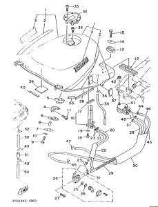 TDM850 Топливный бак