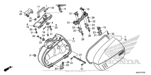 ST1300P (ABS) Боковые кофры