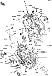  Картер двигателя