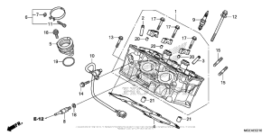 VFR1200F (DCT) Головка цилиндров задняя
