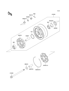 VN1500 Заднее колесо и цепь