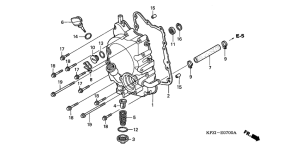 SES150 Крышка картера правая