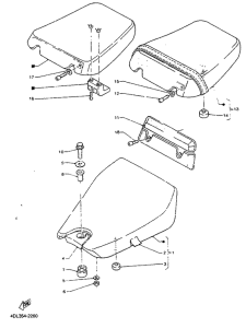 TZR125R Сиденье