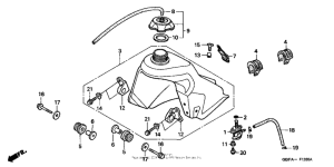 CR80RB Топливный бак
