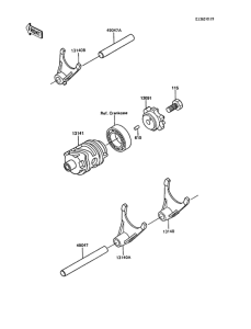  Валы и вилки переключения передач