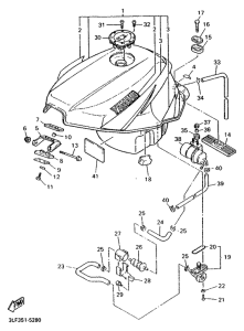 FZR1000 Топливный бак