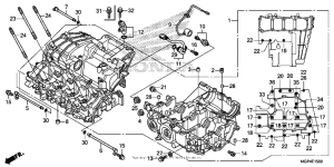  Картер двигателя