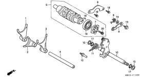 RVF750 Вилка переключения передач