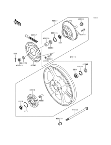 KZ1000 Заднее колесо и цепь