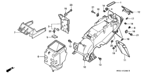  Заднее крыло