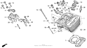 VT600C Передняя головка цилиндров