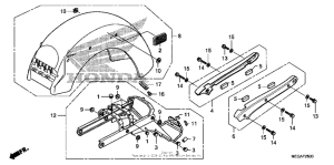 VT750CA Rear fender + grab rail
