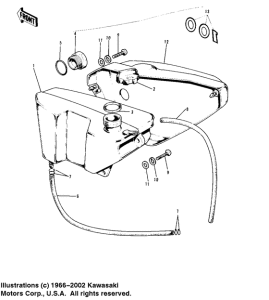 Side cover / oil tank