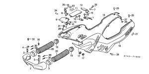 NSR125F Боковая крышка