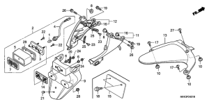  Заднее крыло