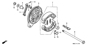 VT750C2 Задний тормоз