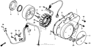 VT800 Крышка картера левая