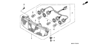 ST1100P Задний фонарь