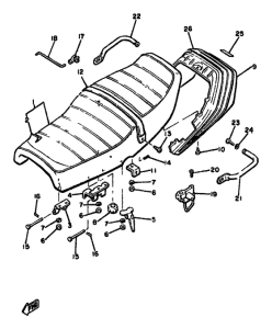 XJ650 Сиденье