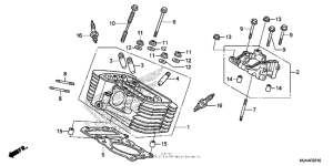 VT750C2B Задняя головка цилиндров