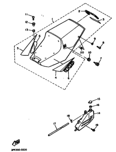FZR750R Боковая крышка