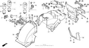 GL1500I Задний бампер