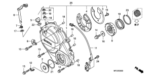 CB600F Крышка картера правая