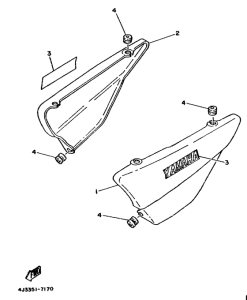 DT125MX Side cover  /  oil tank