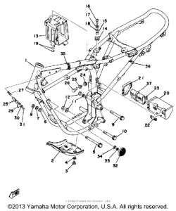 DT125C Frame-side cover