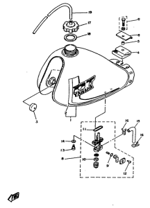 DT80 Топливный бак