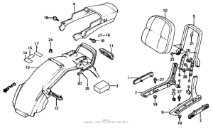 VF700C Rear fender 85-86