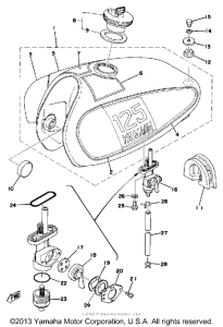 DT125C Топливный бак