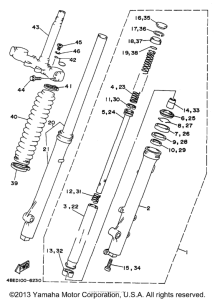 XT225KC Передняя вилка