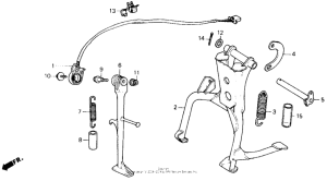 CB400F Подножка