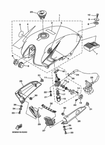 YBR125ESD Топливный бак