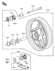 ZX600 Front wheel / hub