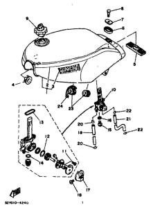 RD350F Топливный бак