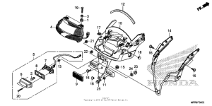 VT1300CX Taillight + license light (3)